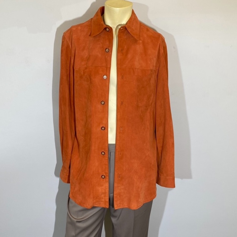 JHANE BARNES luxurious men genuine leather jacket. Long sleeve. Buttons. Size L